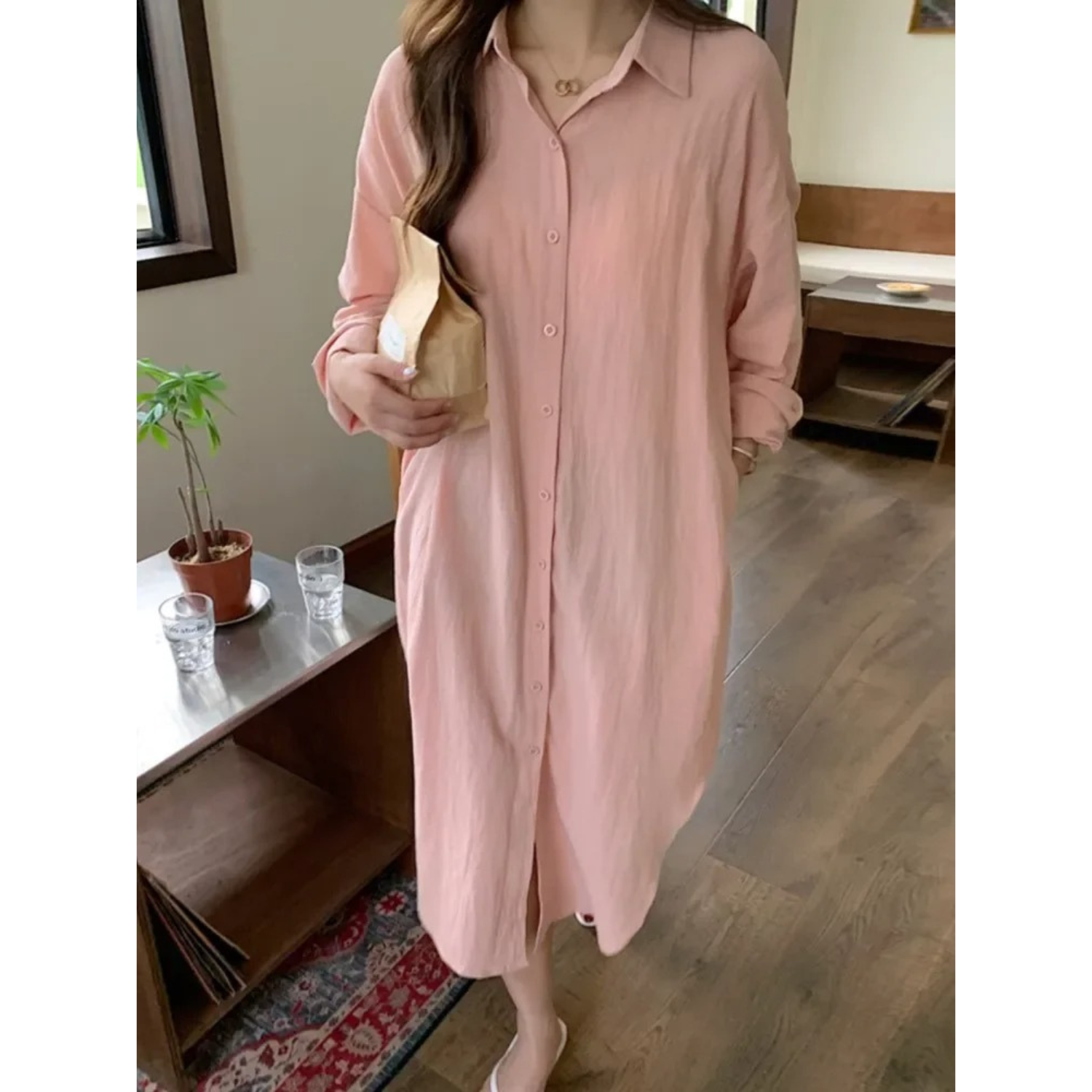 VIDA Rosa V-Ausschnitt Revers Knopf blusenkleid