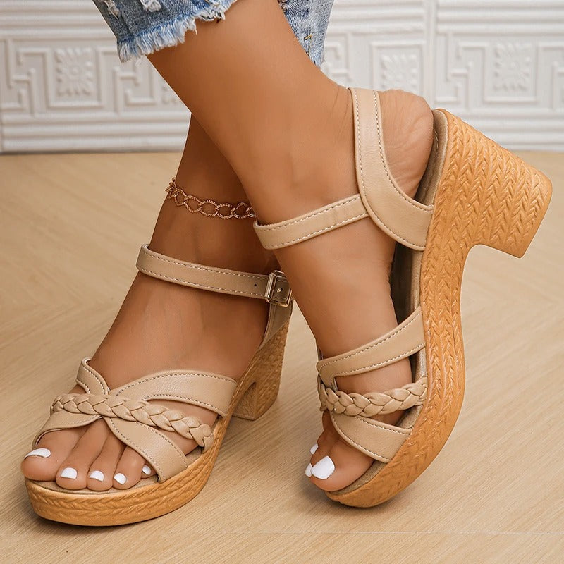 Rebecca - Elegante und Leichte Sandalen