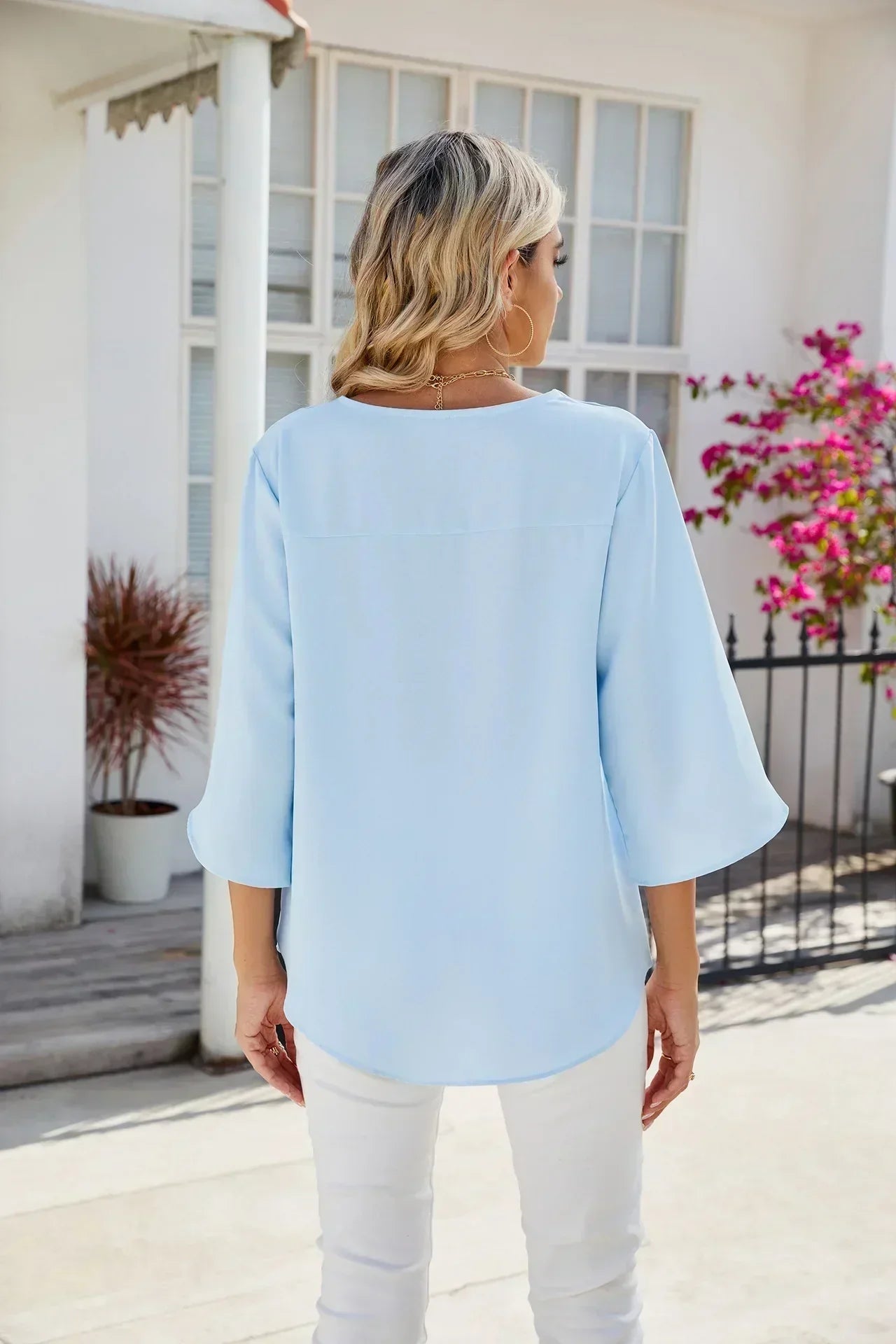 Zephyr | Bluse Mit V-Ausschnitt – Elegante Und Vielseitige Wahl Für Jeden Anlass
