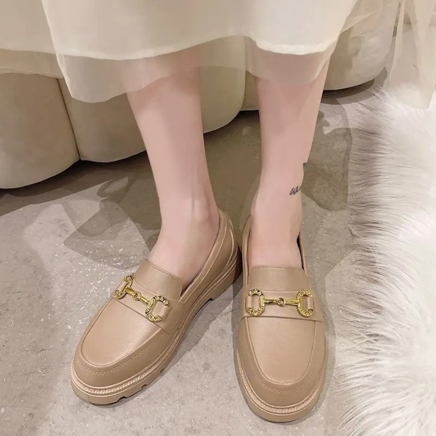VIDA Khaki Weiß Schwarz Schnalle Damen Loafer