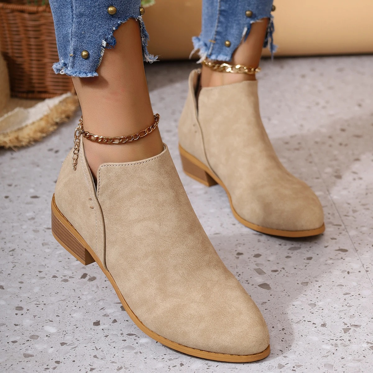 Jenoura - Damen Stiefeletten mit Flachem Absatz und Reißverschluss, Elegantes Design