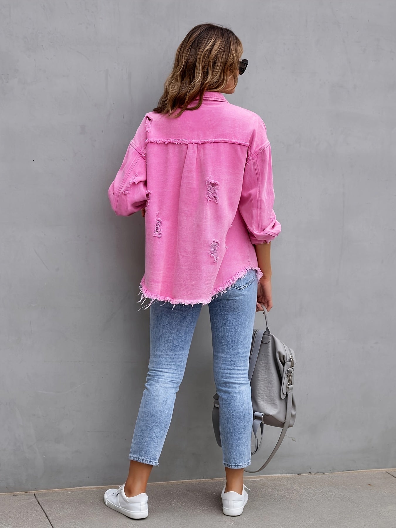 Zahara | Denimjacke mit Zerrissenen Details und Lässiger Passform für Frauen