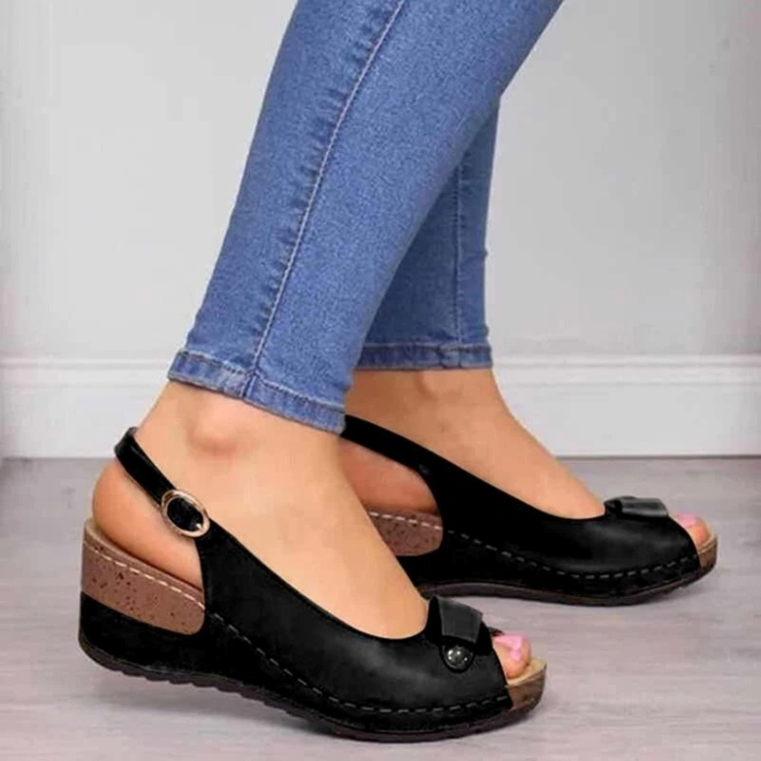 VIDA Damen Sandalen mit metallischem Knopfdetail