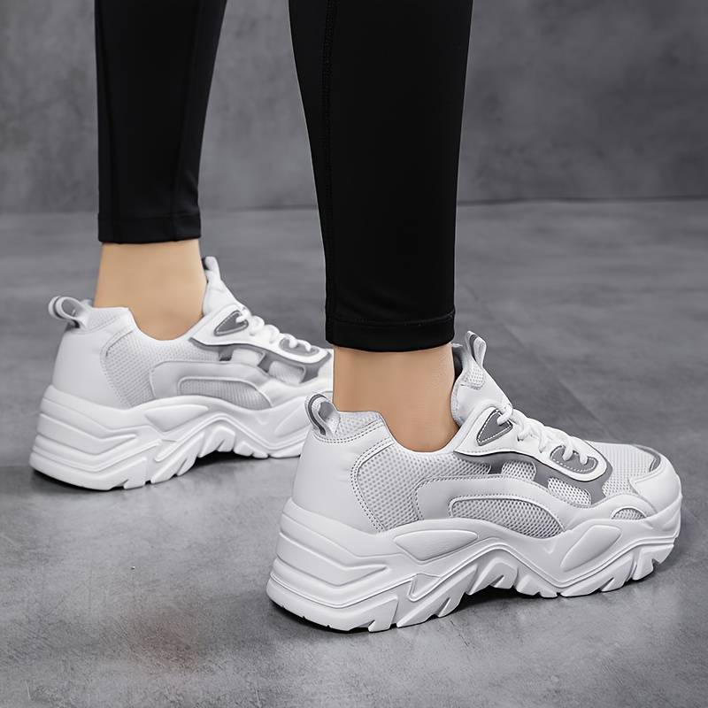 Petra - Reflektierende Sneakers für Frauen