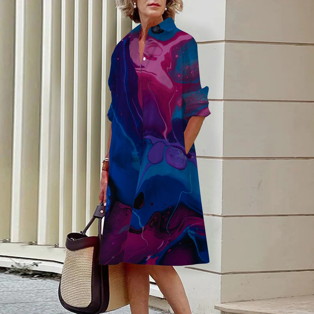 VIDA Grünes Blusenkleid mit geometrischem Aufschlag