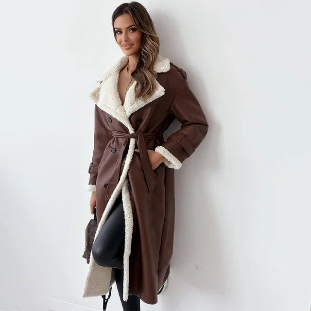 Celestia | Wintermantel aus Lammwolle mit Eleganter Passform für Damen