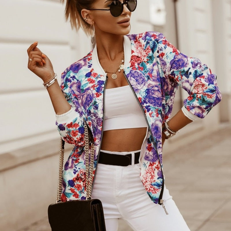 Livia | Bomberjacke mit Eleganz und Blumenmuster für Damen