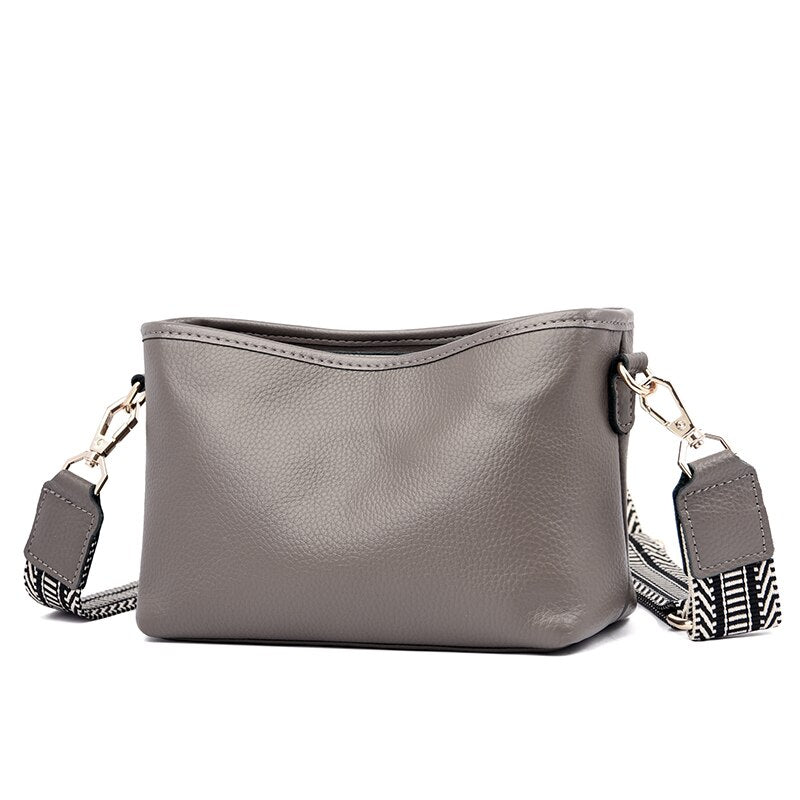 Livia | Umhängetasche aus Leder mit Stilvollem Design und Praktischem Platzangebot für Damen