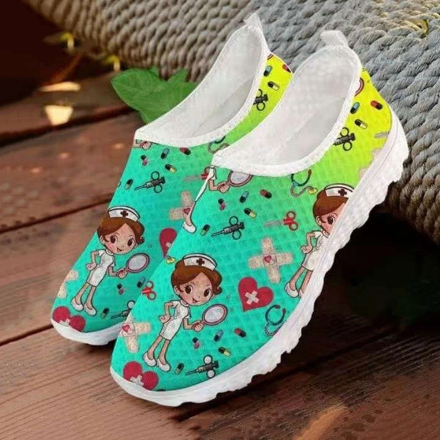 VIDA Hohl Design Cartoon Druck Damen loafer