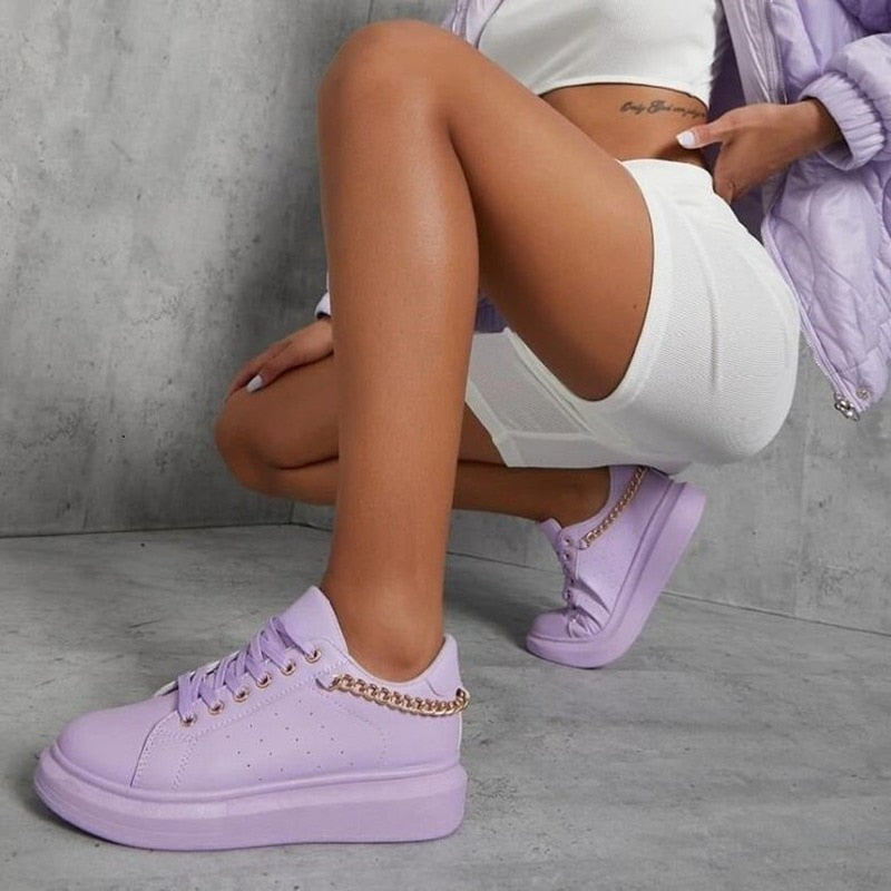 Fifi - Lässige Sneaker mit Kette