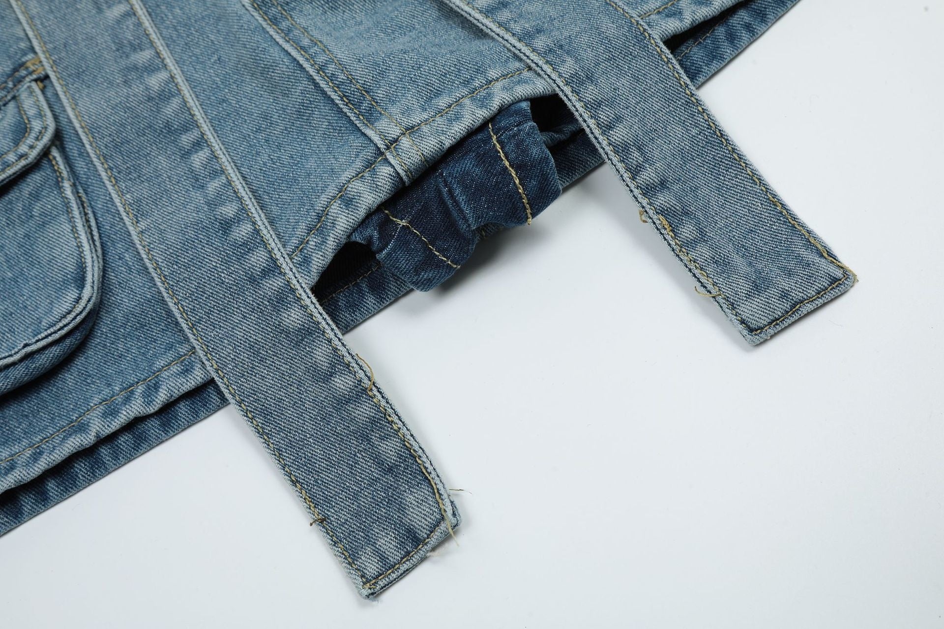 Livia | Denim-Rock mit Praktischen Taschen und Modernem Design für Frauen
