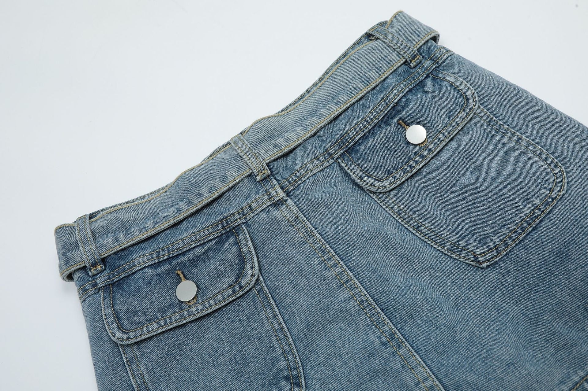 Livia | Denim-Rock mit Praktischen Taschen und Modernem Design für Frauen