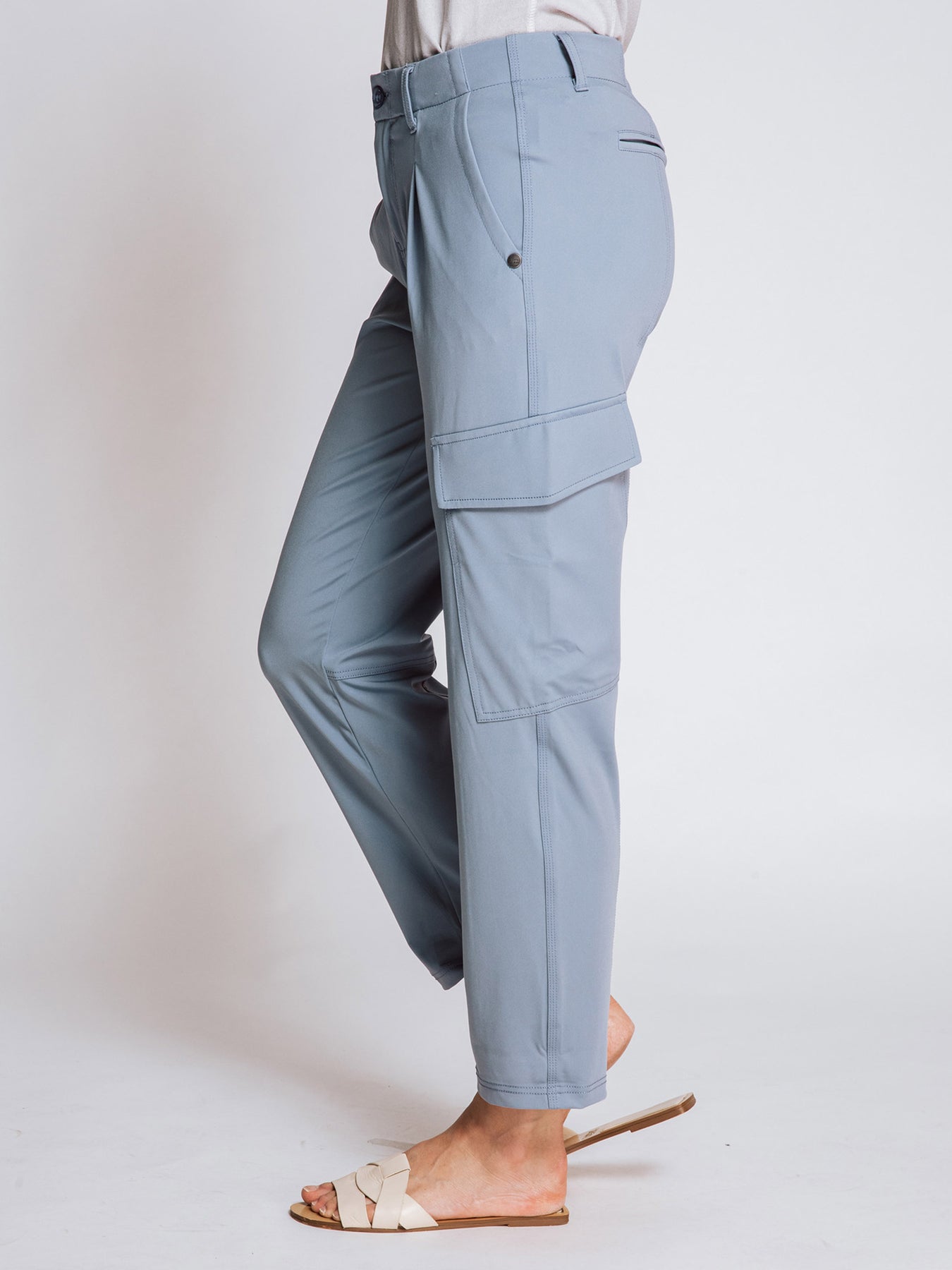 Lunaria | Hose mit Modernem Schnitt und Praktischen Taschen für Frauen