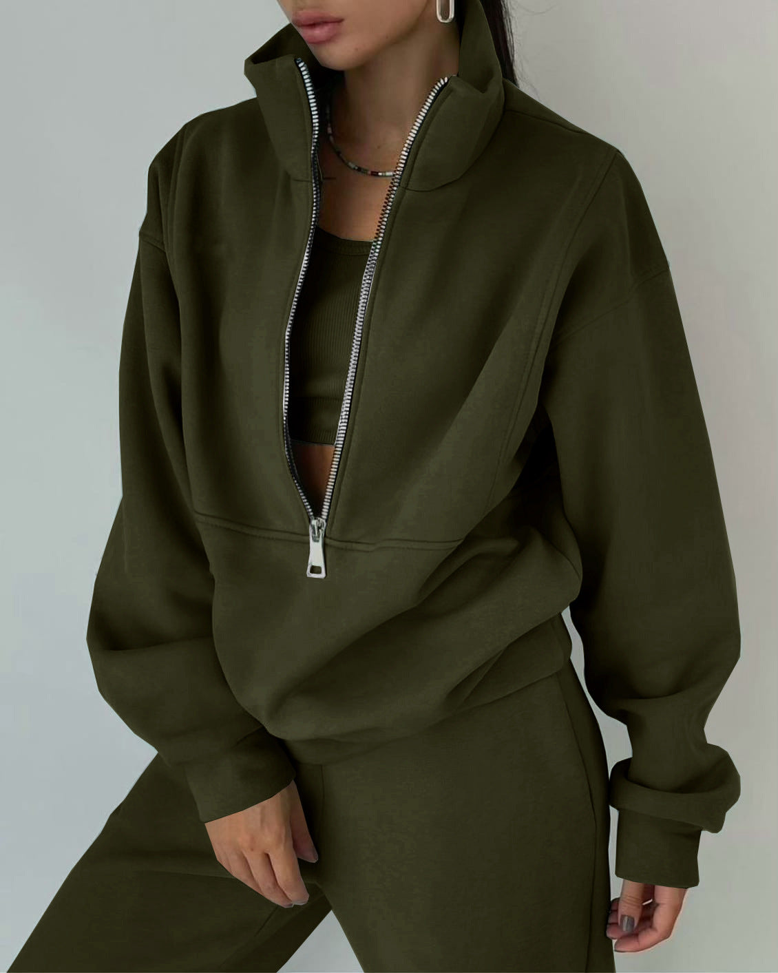 Liora | Sweatshirt und Hose mit Reißverschluss für stilbewusste Damen