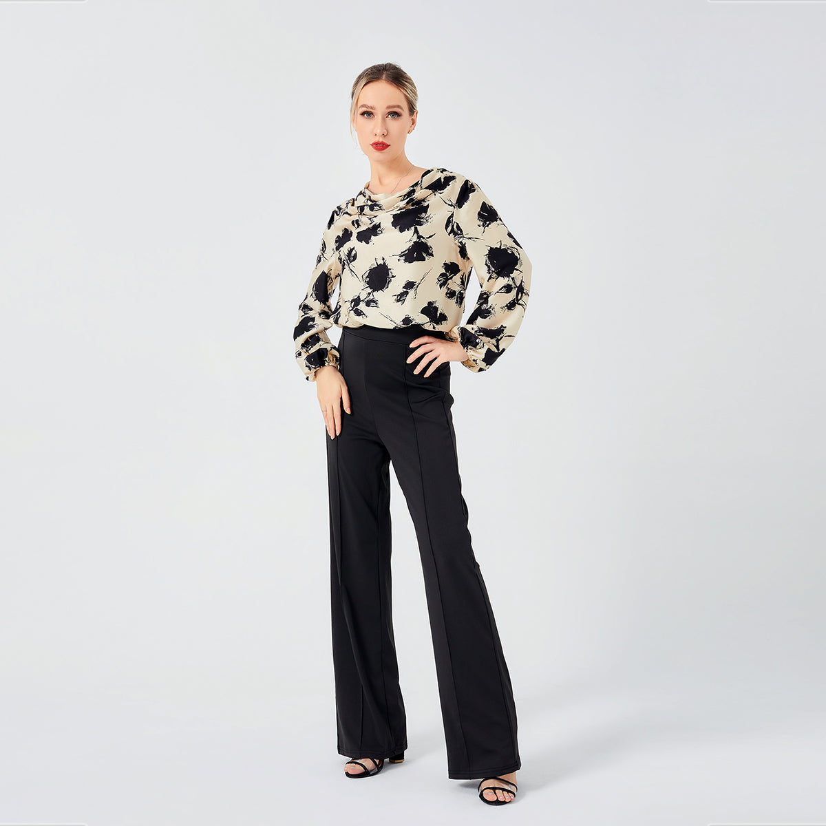 Lysandra | Bluse mit Eleganter Silhouette und Hochwertigen Materialien für Damen