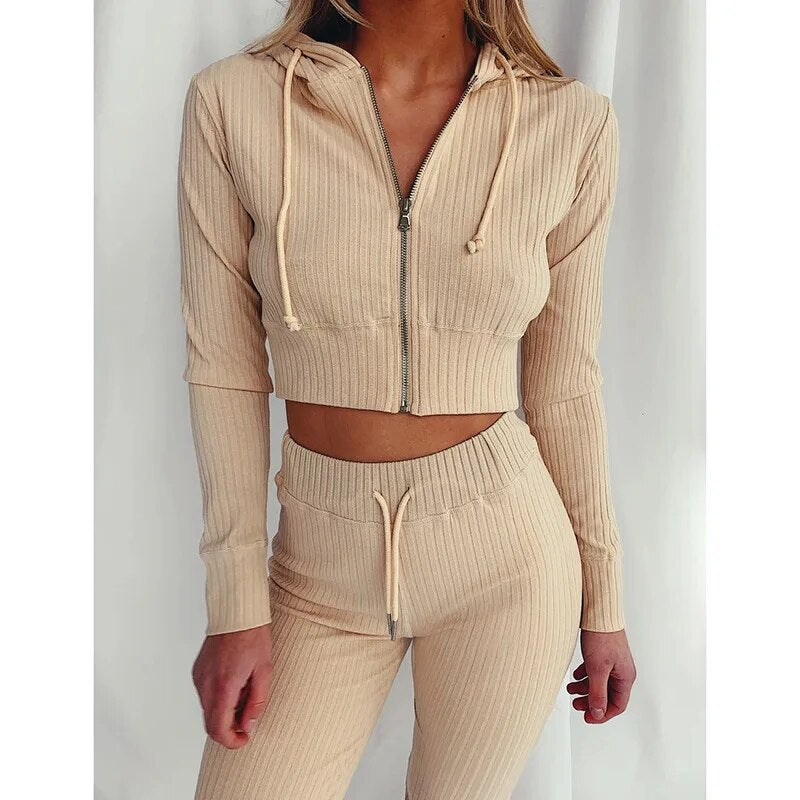 Livia | Hoodie- und Hosen-Set mit Bequemer Passform und Zeitlosem Design für Alle Jahreszeiten