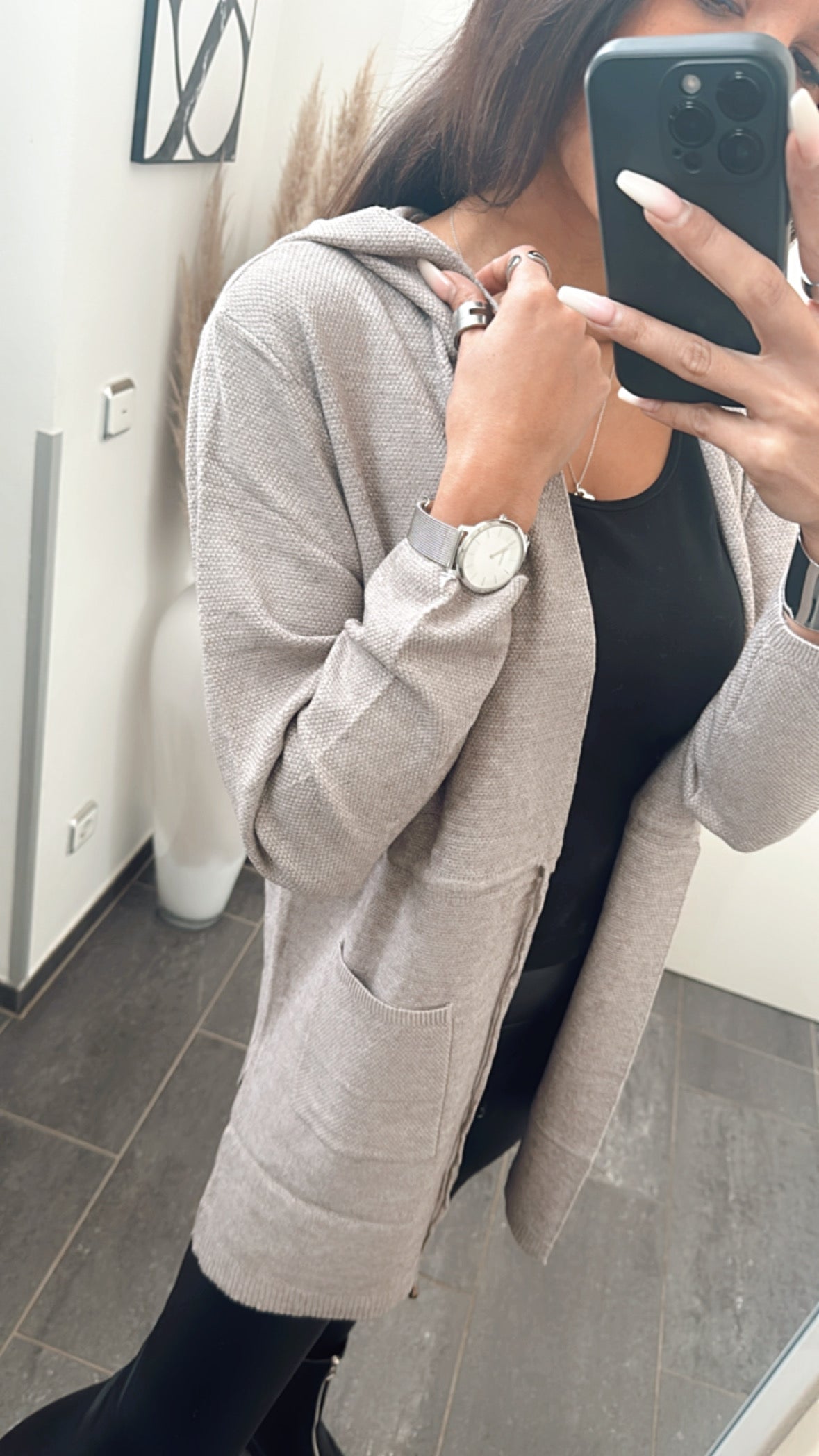 Lia | Jacke mit Leichtem Strickmaterial und Figurbetonter Passform für Damen