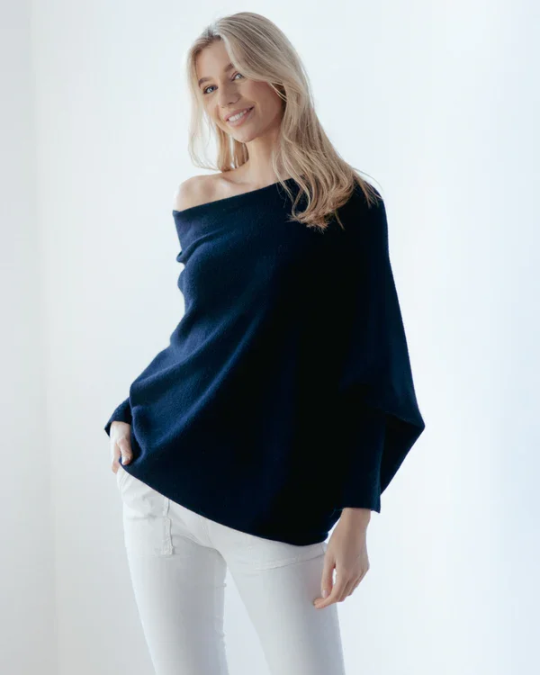 Celestia | Pullover mit Asymmetrischem Design und Atmungsaktivem Stoff für Frauen