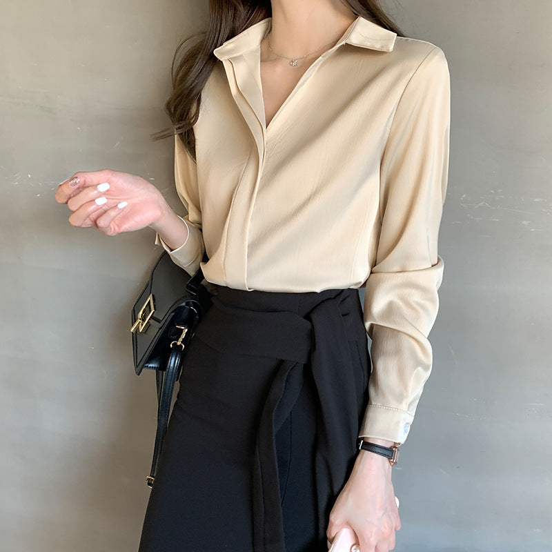 Sienna | Strickjacke aus Satin mit luxuriösem Look und schmaler Passform für Damen