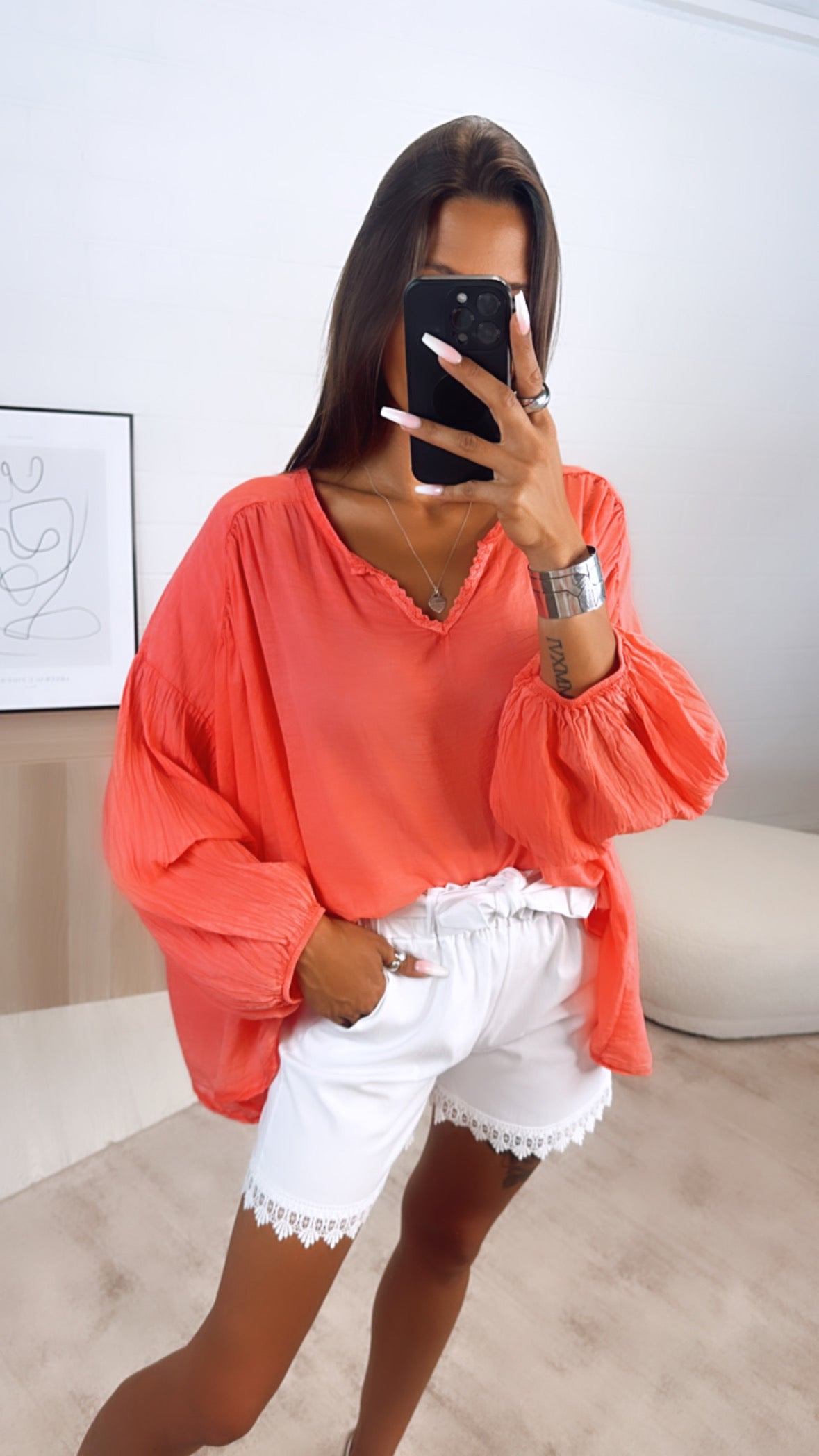 Lia | Baumwollbluse mit Leichtigkeit und V-Ausschnitt für Damen