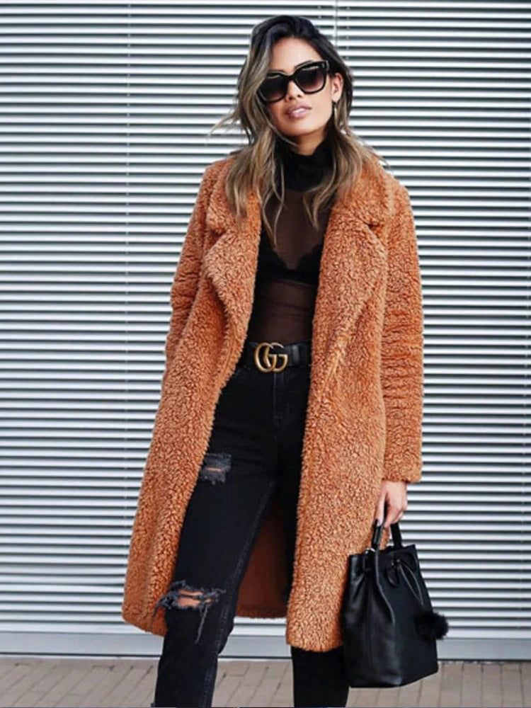 Liora | Teddy Mantel mit elegantem Stil und Komfort für den Winter
