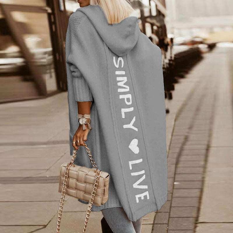 Luna | Kapuzen-Kuschelmantel mit Verspielt Buchstabenmuster für Damen