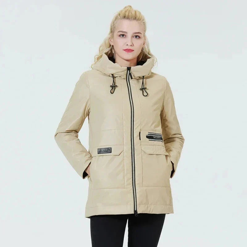 Luna | Kapuzenjacke mit winddichtem Material und gemütlichen Innentaschen für Damen