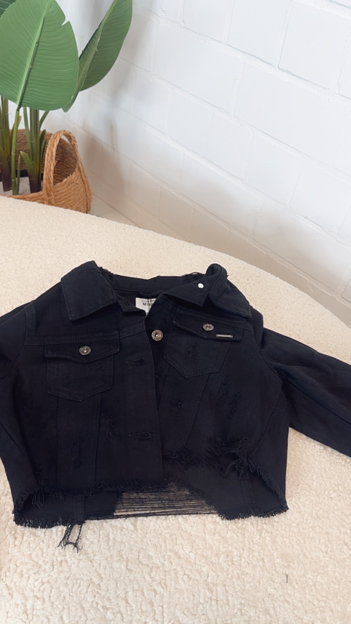 Livia | Jeansjacke mit Lässigem Used-Look und Kurzschnitt für Frauen