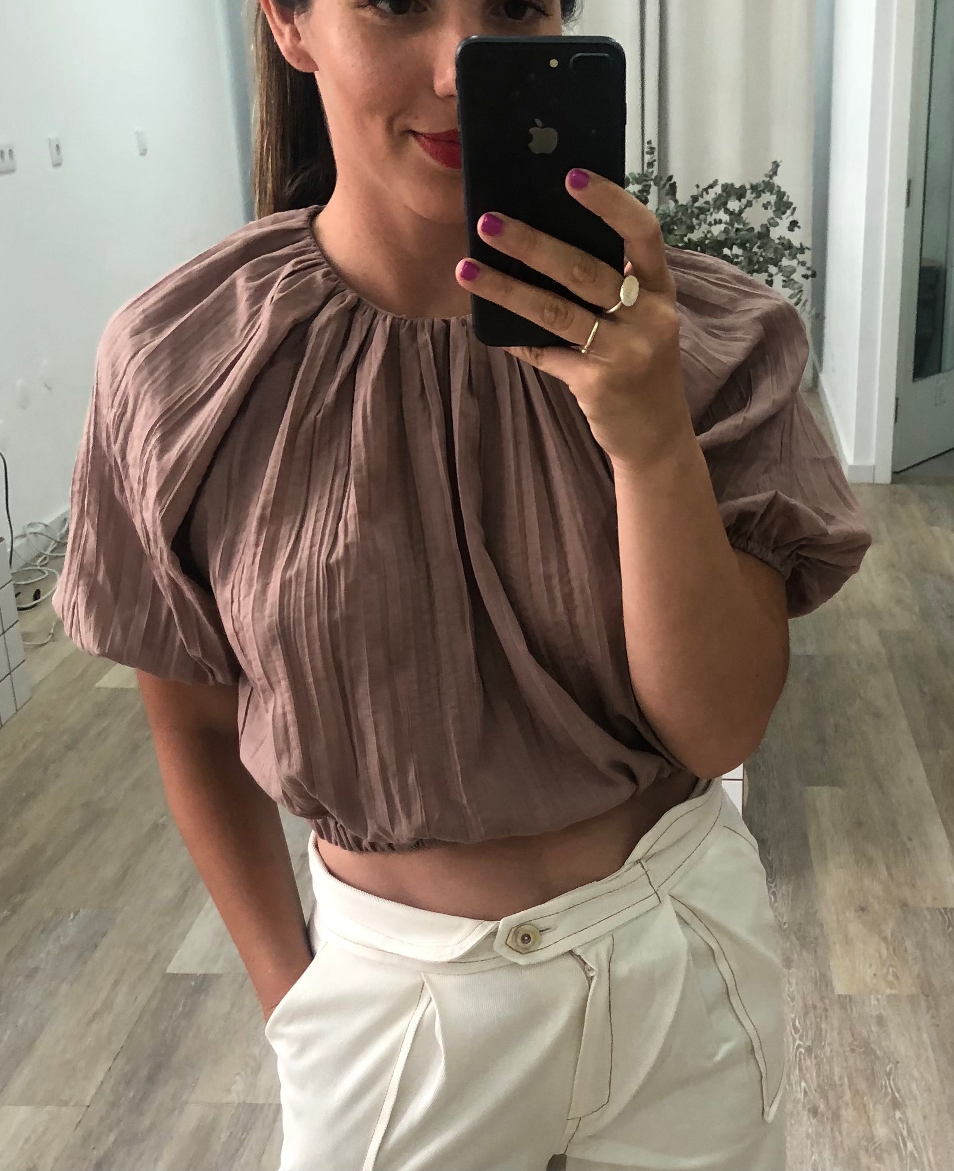 Lucia | Bluse mit Luftiger Silhouette und Romantischen Ballonärmeln für Damen