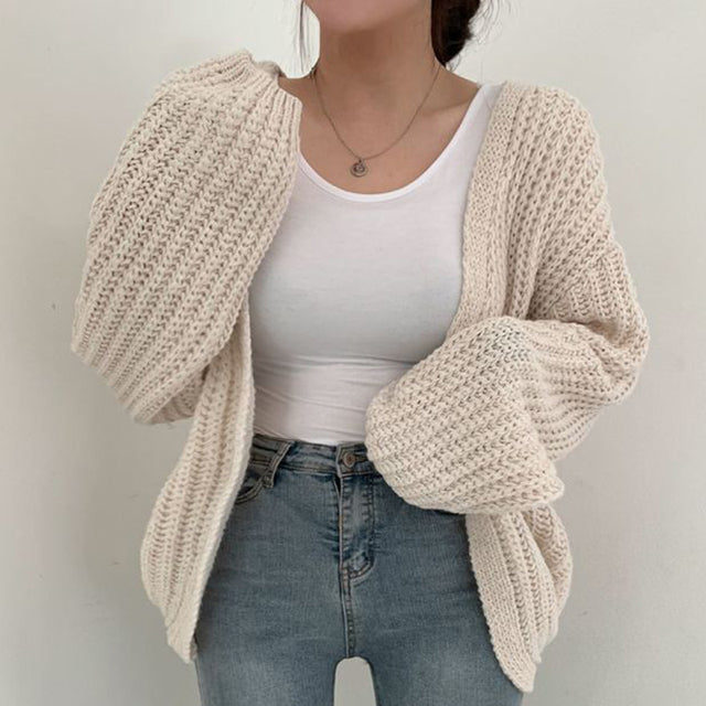 Livia | Langarm Cardigan mit zeitlosem Design und schmeichelnder Passform für Damen