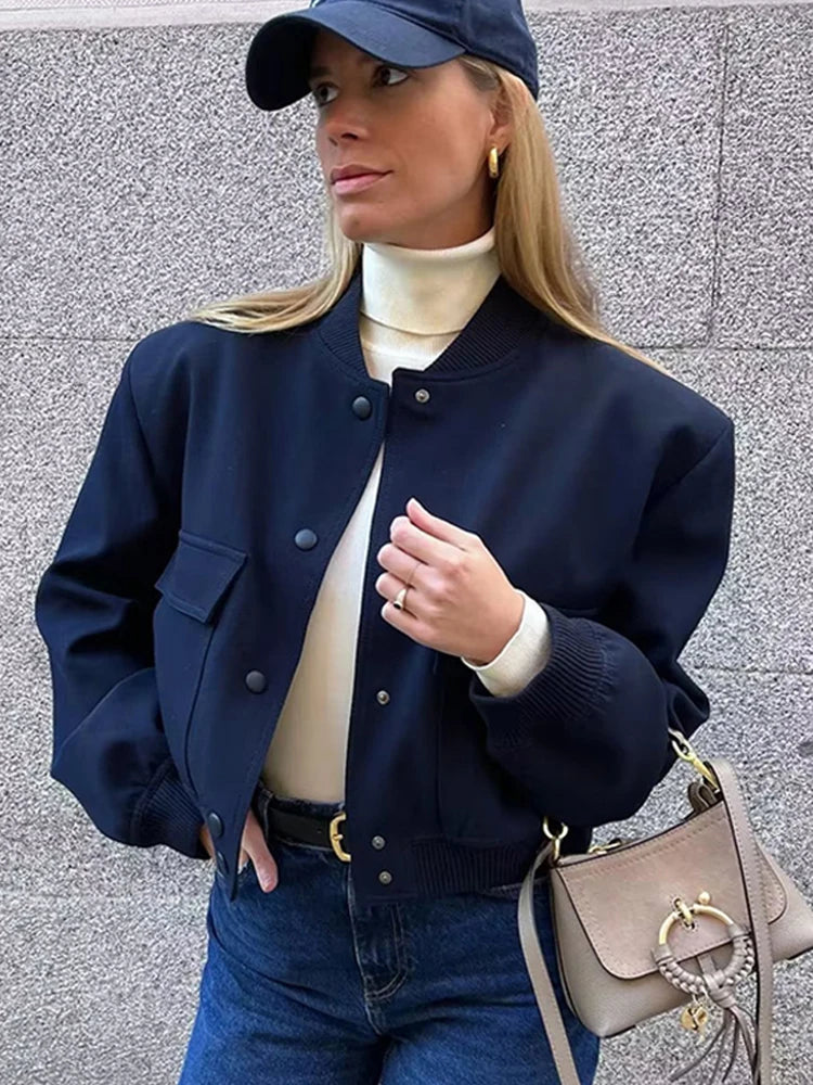 Celestia | Bomberjacke mit zeitloser Eleganz und funktionalen Taschen für Damen