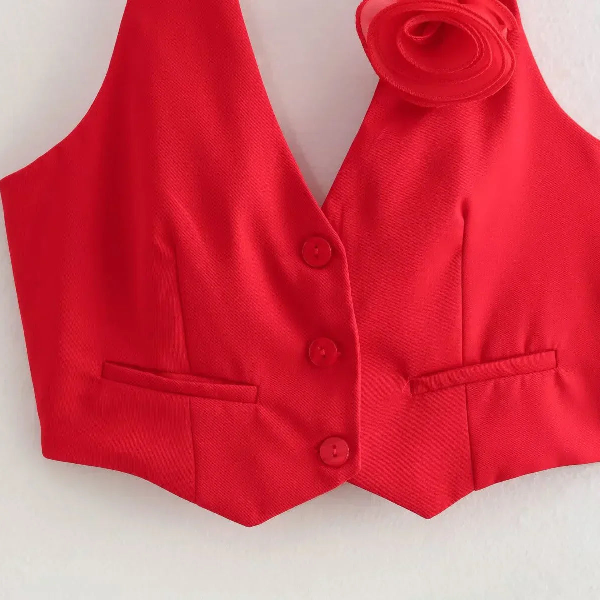 Livia | Strickjacke mit floralem Design und offenem Rücken für den Sommer