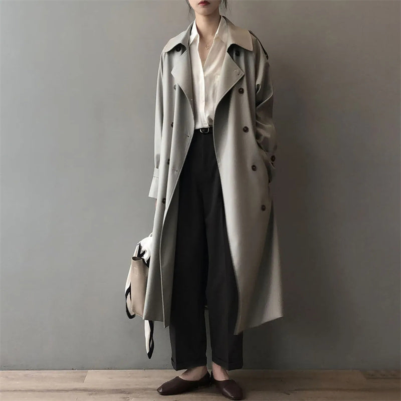 Klara | Trenchcoat mit Doppelreihigem Design und Eleganter Passform für Damen