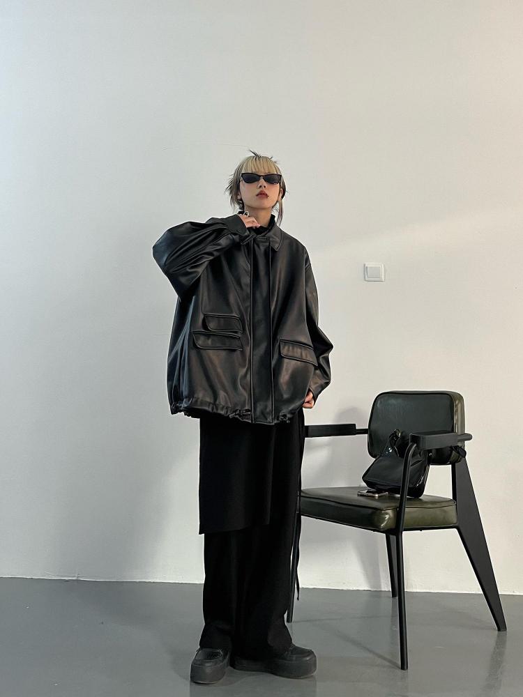 Ravenna | Gothic Jacke mit Stylischem Taschendesign für Damen
