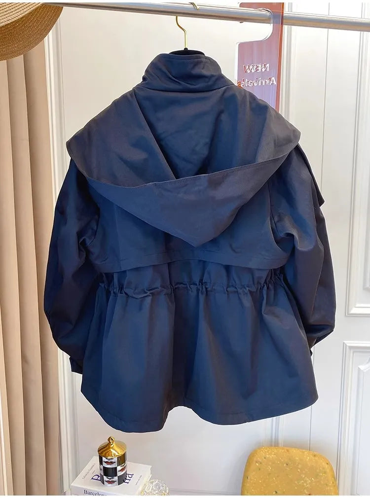 Livia | Mode-Jacke mit Wasserdichtem Material und Elegantem Design für Frauen