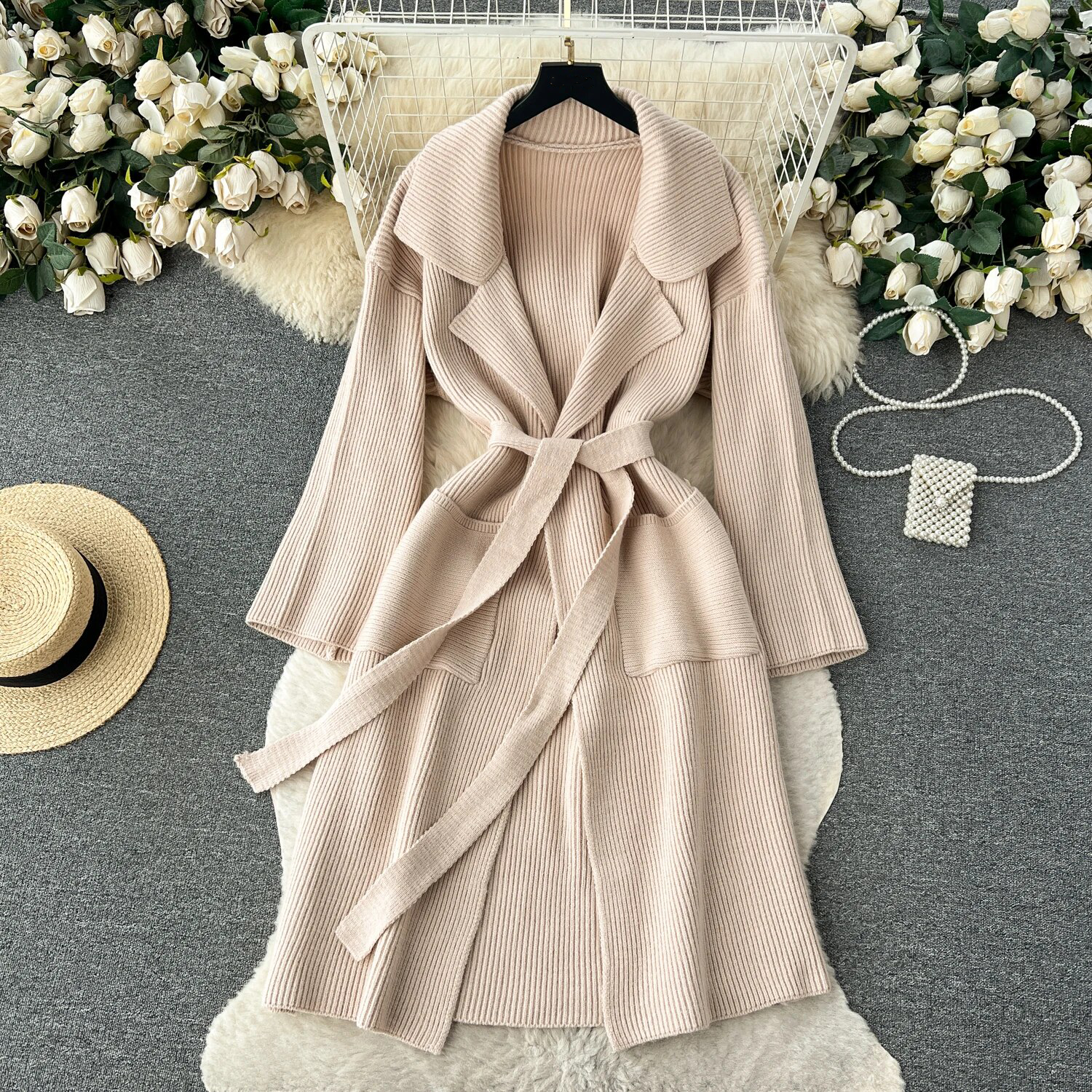 Liora | Strickmantel mit Komfortablem Design und Gürtelsilhouette für Frauen