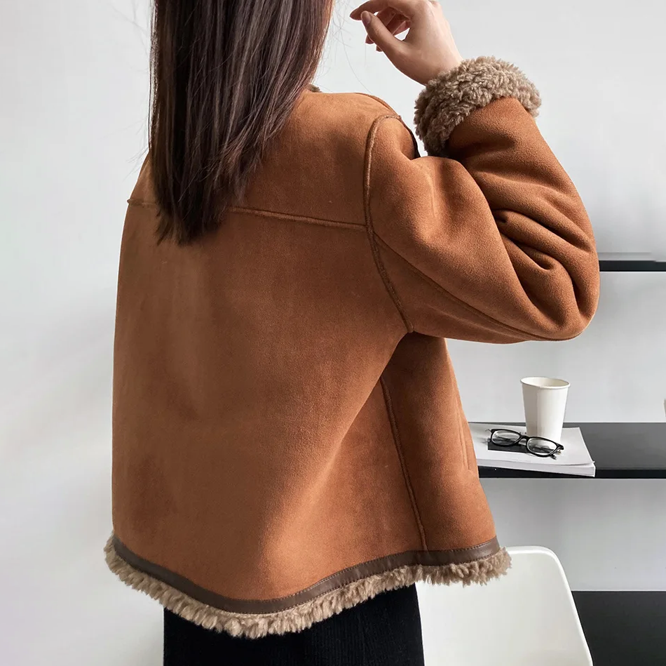 Mira | Jacke mit Edgy Design und Shearling-Akzenten für Frauen