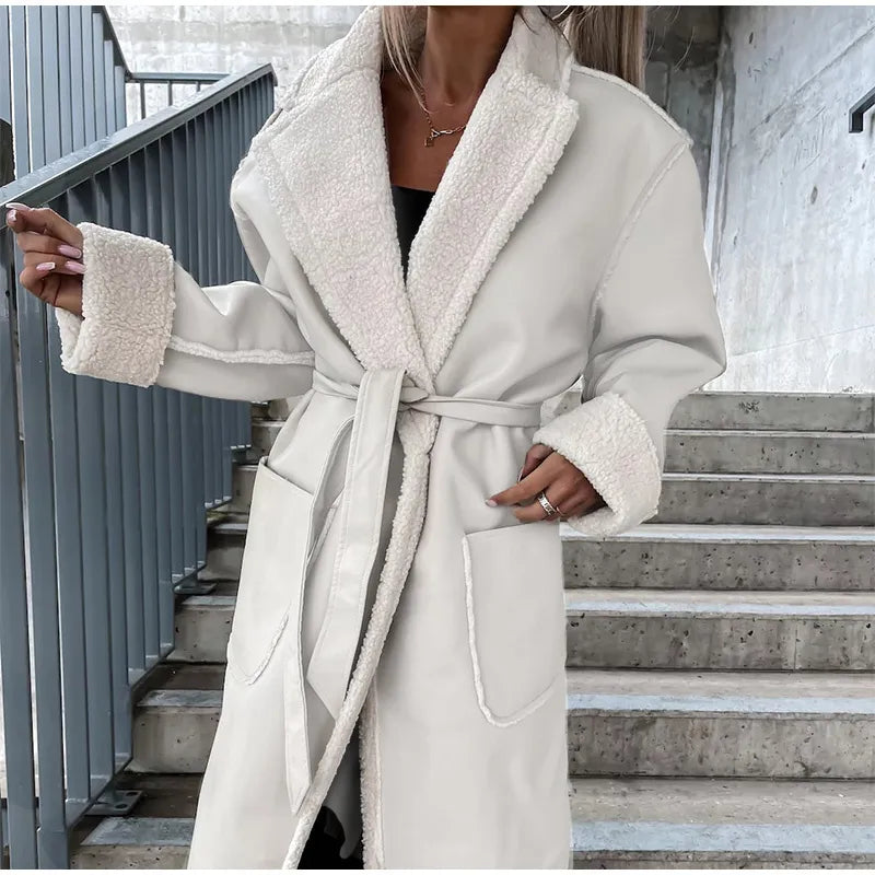 Livia | Lederjacke mit Reverskragen und Kunstpelzfutter für Damen