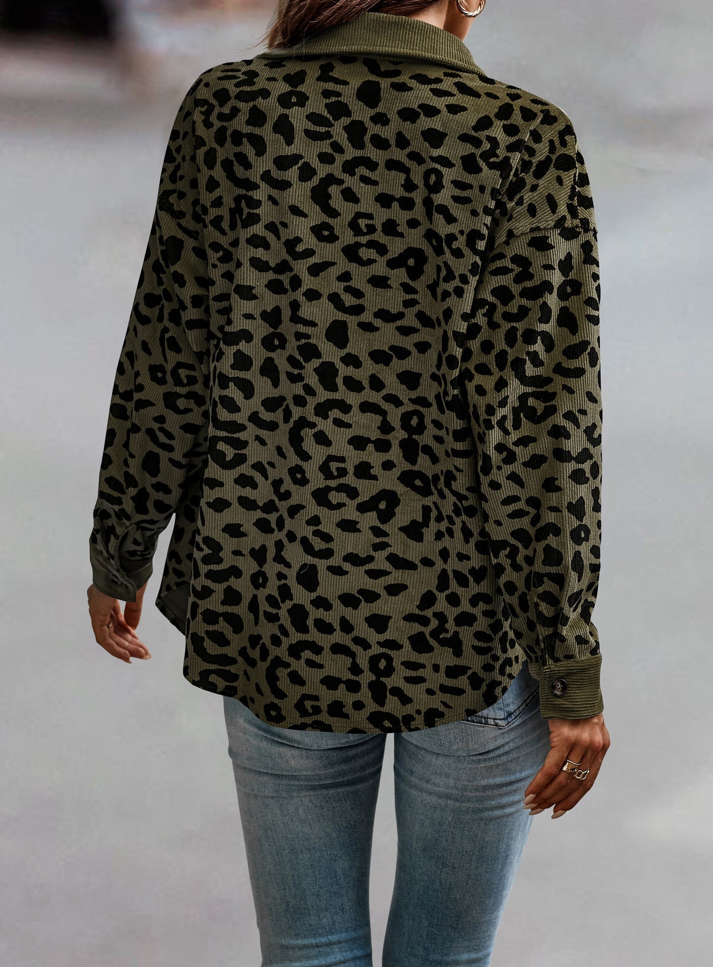 Luna | Herbstjacke mit Bequemer Oversized-Passform und Eleganten Leopardenmuster für Frauen