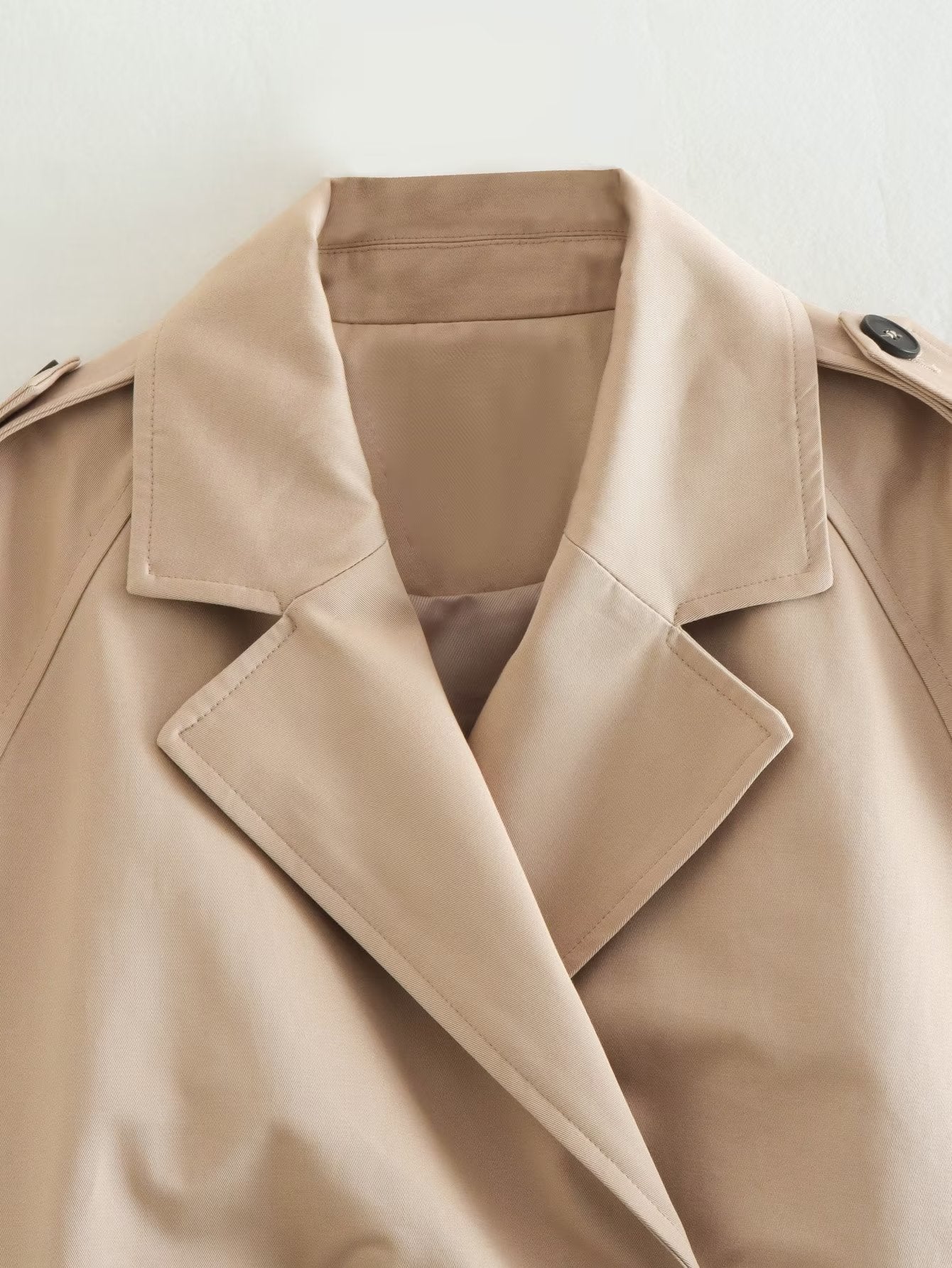 Lena | Oversized Trenchcoat mit Vintage-Charme und Doppelknopf für Damen