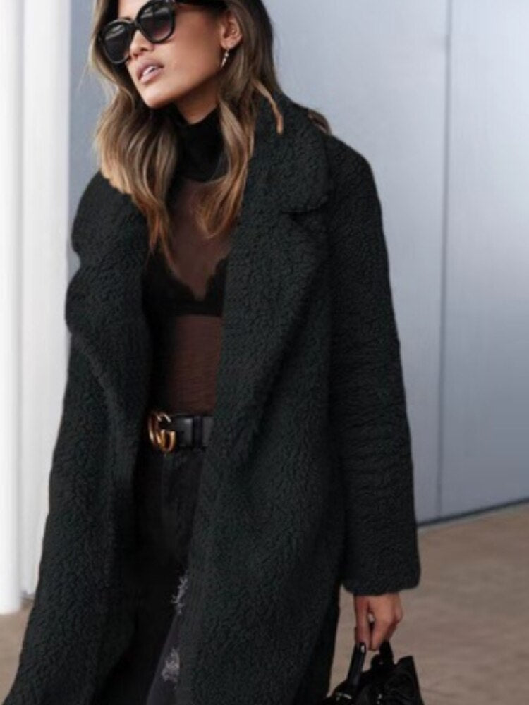 Liora | Teddy Mantel mit elegantem Stil und Komfort für den Winter
