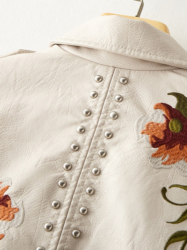 Liora | Lederjacke mit Detailreicher Stickerei und Retro-Print für Damen