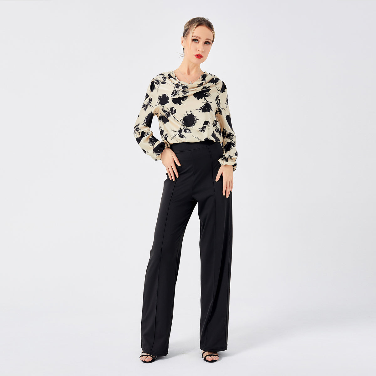 Lysandra | Bluse mit Eleganter Silhouette und Hochwertigen Materialien für Damen